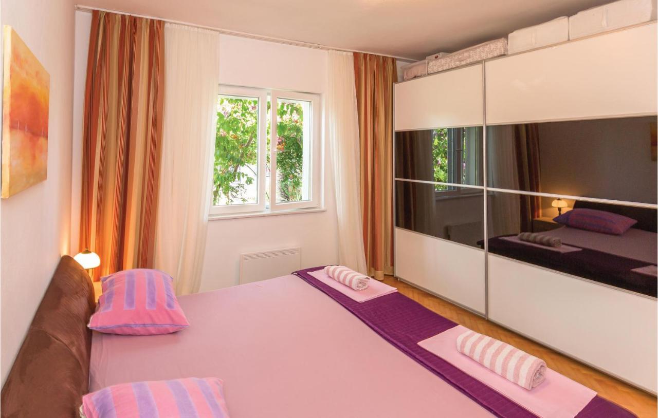 Lovely Apartment In Makarska With Wifi 外观 照片