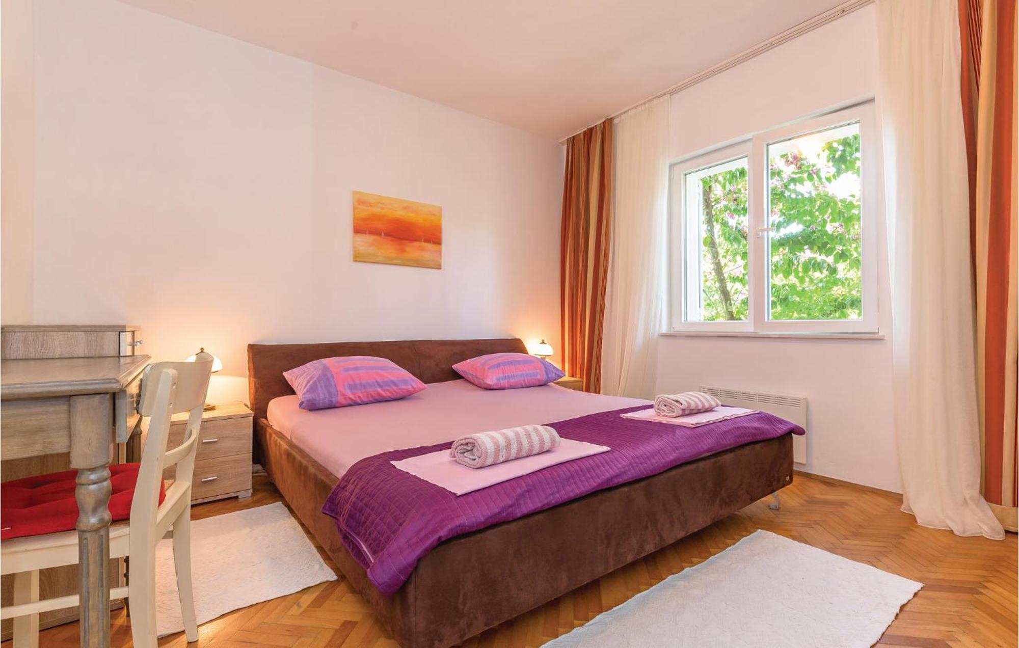Lovely Apartment In Makarska With Wifi 外观 照片