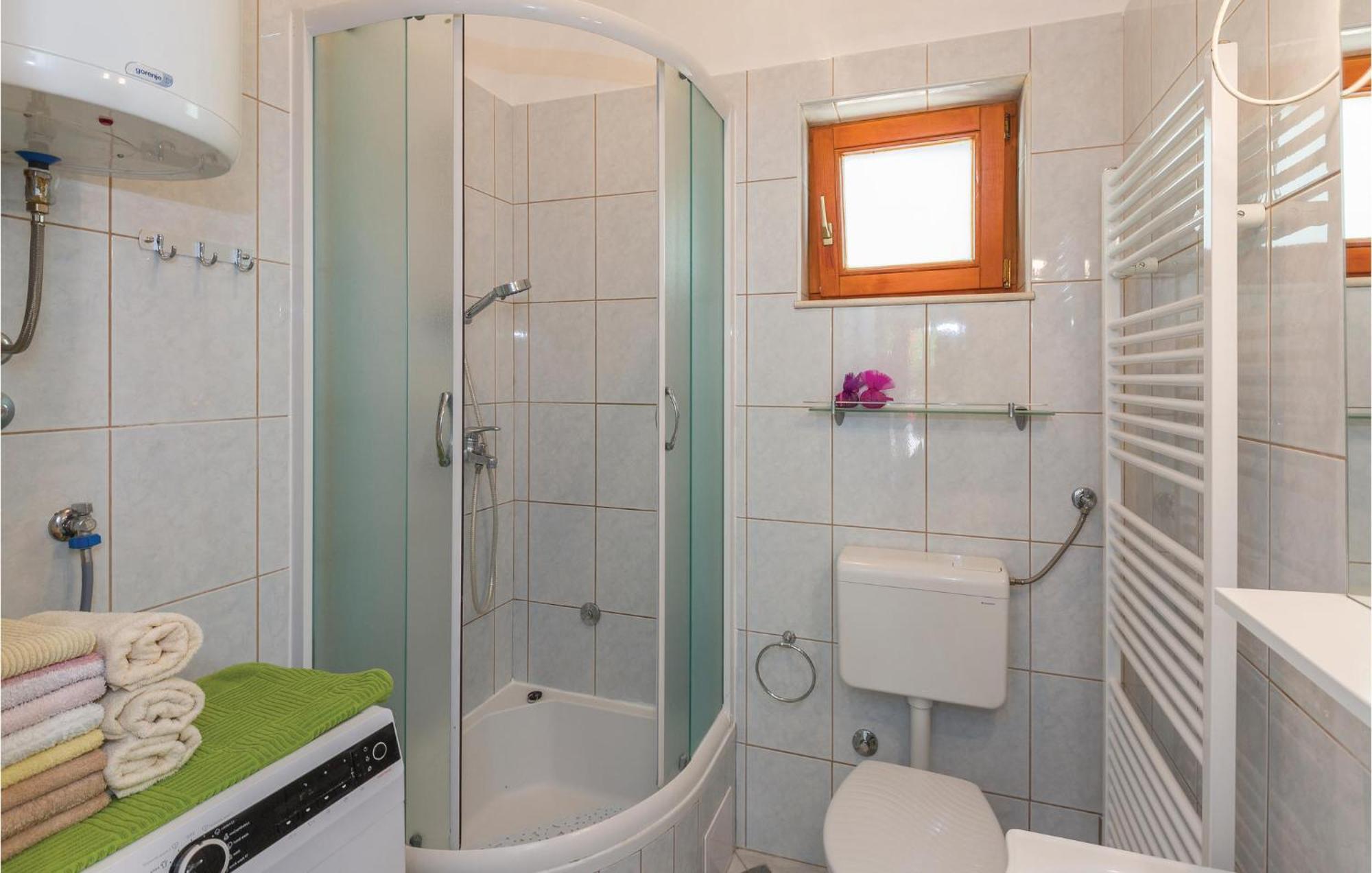 Lovely Apartment In Makarska With Wifi 外观 照片